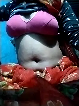 Snapshot of Hotwera97444 chatting on April 21, 9:39 pm Hotwera97444 online show from April 21, 9:39 pm
