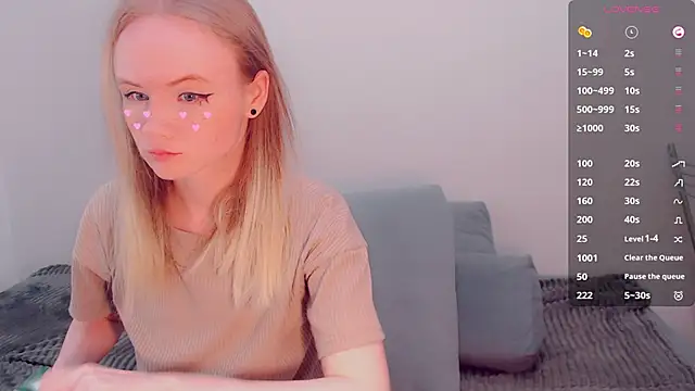 AliceNya cute online show from April 17, 5:32 am