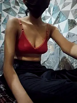 Snapshot of Hotygirl111 chatting on March 3, 12:00 pm Hotygirl111 online show from March 3, 12:00 pm