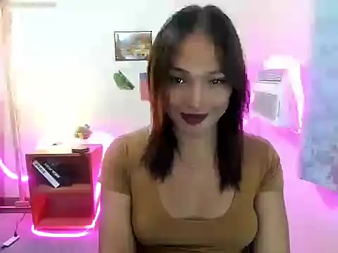 Snapshot of sollen-goddes chatting on December 16, 11:37 am sollen-goddes online show from December 16, 11:37 am