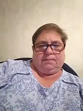 Snapshot of Nikusya-51 chatting on May 21, 6:48 pm Nikusya-51 online show from May 21, 6:48 pm