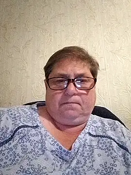 Snapshot of Nikusya-51 chatting on May 22, 6:57 pm Nikusya-51 online show from May 22, 6:57 pm