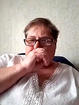 Snapshot of Nikusya-51 chatting on May 28, 1:52 pm Nikusya-51 online show from May 28, 1:52 pm