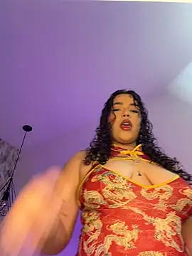 krisstenSantos online show from March 18, 3:15 pm