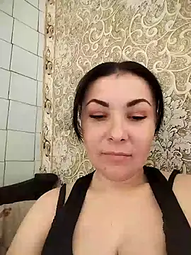 Mia24Blove online show from March 9, 10:30 am