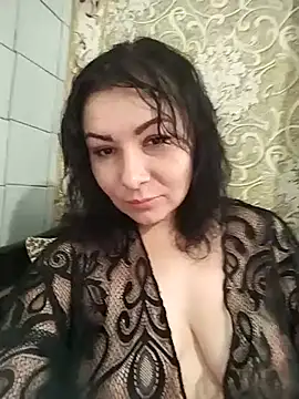 Snapshot of Mia24Blove chatting on July 12, 9:44 am Mia24Blove online show from July 12, 9:44 am