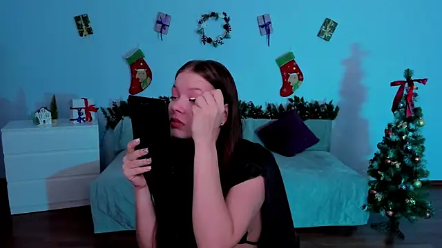 BetsyKiss online show from December 20, 6:09 am