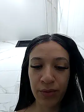 Snapshot of MiQeilaSweet chatting on April 19, 5:34 pm MiQeilaSweet online show from April 19, 5:34 pm