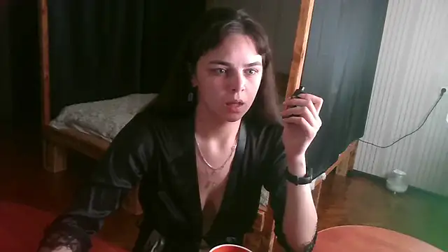 Snapshot of EthelsLover chatting on May 7, 11:04 am EthelsLover online show from May 7, 11:04 am