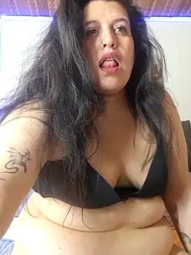 Andrea secret  online show from April 7, 1:55 pm