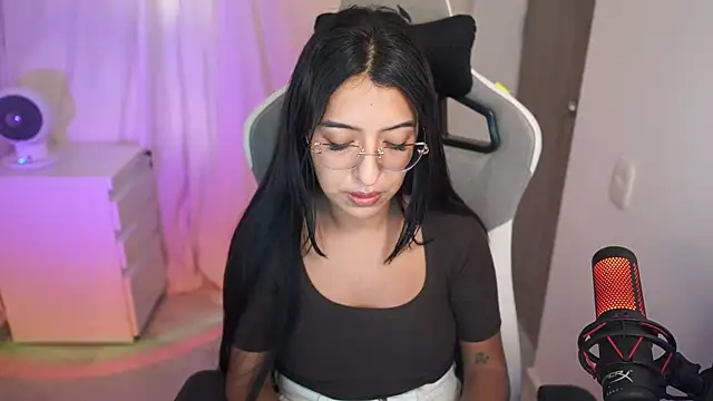 Valerygomez02 online show from October 8, 8:06 pm