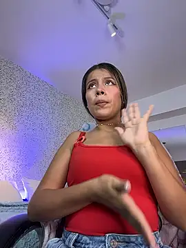 EMILIIA RICHTER   online show from January 16, 7:29 pm