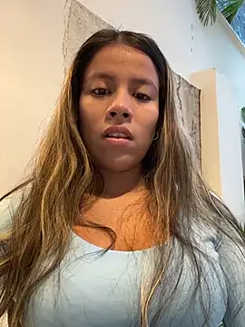 EMILIIA RICHTER   online show from February 23, 11:40 am