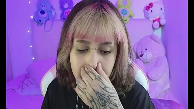 NekoWaifu online show from April 13, 1:27 pm