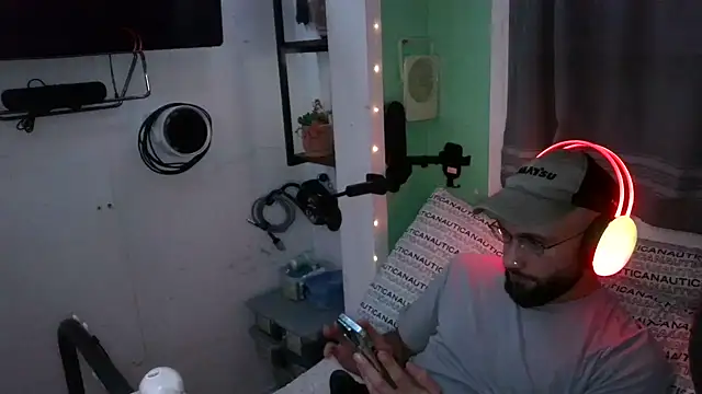 versatilevortex online show from November 24, 9:53 am