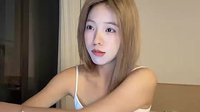 Snapshot of Meng_777 chatting on May 23, 12:31 pm Meng 777 online show from May 23, 12:31 pm