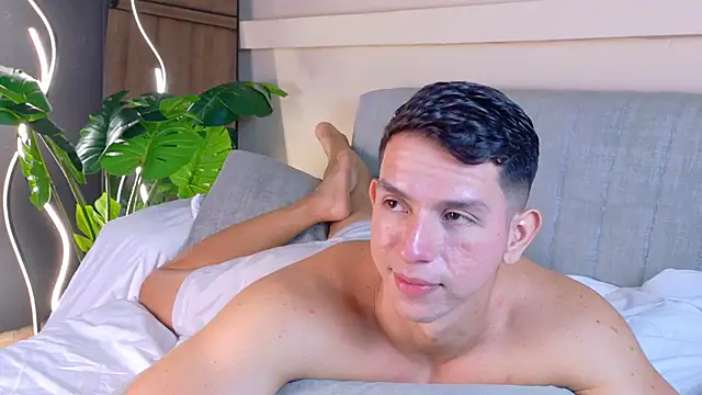 ZaneDawson online show from March 8, 2:04 am