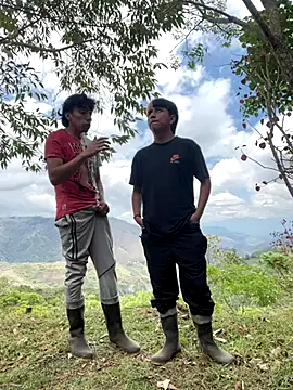 Snapshot of sky-wolves chatting on September 29, 4:56 pm sky-wolves online show from September 29, 4:56 pm