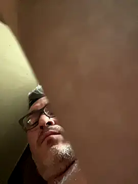 countryboi2002 online show from September 16, 12:11 am