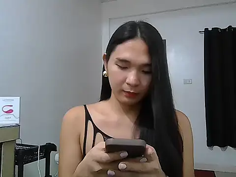 Snapshot of cumslut_selena69 chatting on May 22, 12:11 pm cumslut selena69 online show from May 22, 12:11 pm