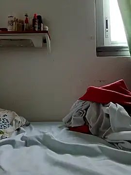 Mikaaa97 online show from October 3, 7:05 am