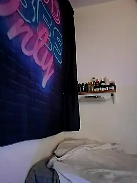 Mikaaa97 online show from March 6, 11:56 pm