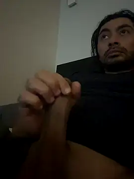 fifthbase007 online show from November 4, 12:43 am