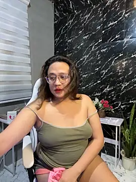 Snapshot of 1aquaticangel69 chatting on December 1, 9:36 am 1aquaticangel69 online show from December 1, 9:36 am