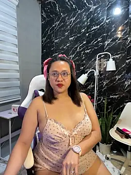 Snapshot of 1aquaticangel69 chatting on December 4, 6:16 pm 1aquaticangel69 online show from December 4, 6:16 pm