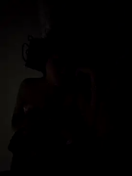 MaiHoang2k online show from October 25, 4:09 am