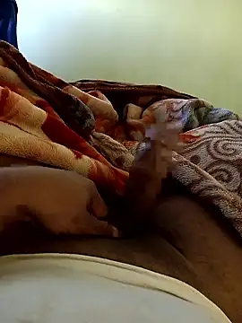 Snapshot of romero115 chatting on January 12, 2:55 pm romero115 online show from January 12, 2:55 pm