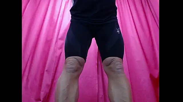 Snapshot of training_jou chatting on November 16, 10:54 am training jou online show from November 16, 10:54 am