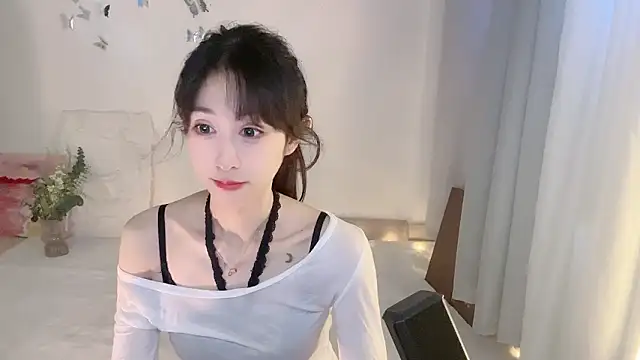 ai-ai-mi online show from October 21, 4:57 am