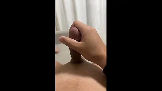 Snapshot of 18cmcast chatting on November 7, 5:57 pm 18cmcast online show from November 7, 5:57 pm