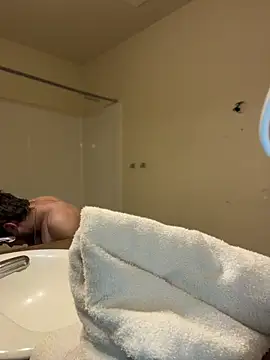 Snapshot of Matthew23Z chatting on October 13, 12:38 pm Matthew23Z online show from October 13, 12:38 pm