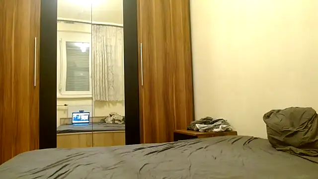 Squirtybaby0229 online show from November 19, 5:13 pm