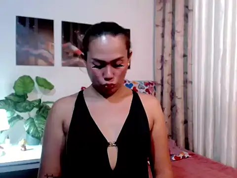 Your ultimateloverxx online show from February 28, 4:57 am