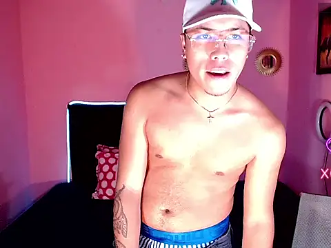 david  hot 7 online show from October 9, 10:52 pm