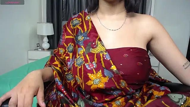 kashvi  online show from April 18, 7:40 pm