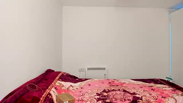 Snapshot of QueenStacyxox chatting on September 24, 8:34 pm QueenStacyxox online show from September 24, 8:34 pm