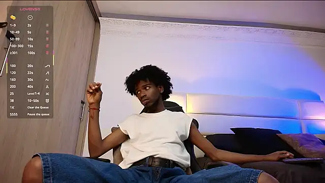 AllexJacob online show from January 19, 1:37 pm