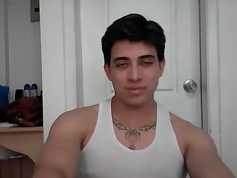 Snapshot of boys_2003 chatting on September 17, 8:21 pm boys 2003 online show from September 17, 8:21 pm