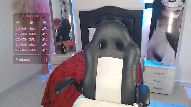 Jademommy  online show from February 13, 9:22 pm