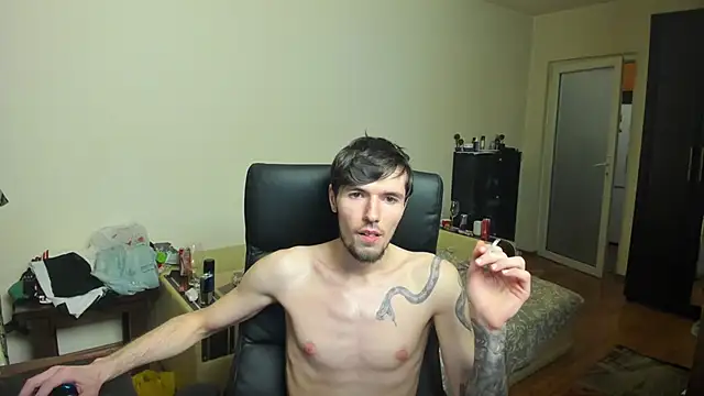 Snapshot of dirty_justin chatting on November 29, 7:50 pm dirty justin online show from November 29, 7:50 pm