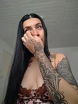 Snapshot of gabii_hardy chatting on July 29, 12:58 pm gabii hardy online show from July 29, 12:58 pm