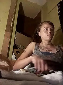 cicithtbitch online show from June 13, 4:43 am