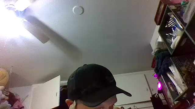 Snapshot of 14randycandy88 chatting on May 10, 11:04 am 14randycandy88 online show from May 10, 11:04 am