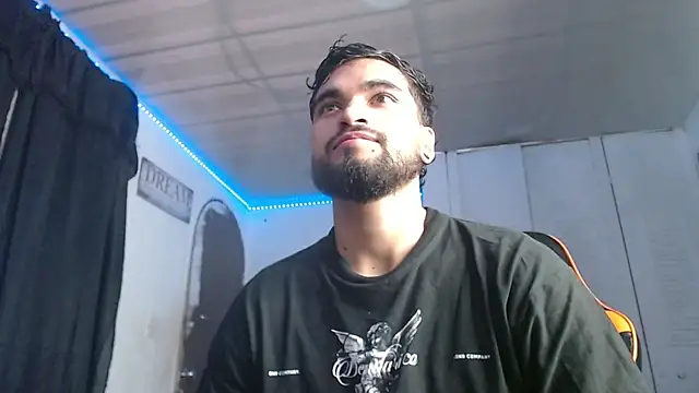 Chrys harris77 online show from October 3, 9:45 pm