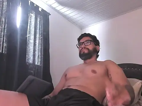 Snapshot of Chrys_harris77 chatting on June 10, 6:29 pm Chrys harris77 online show from June 10, 6:29 pm