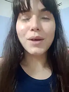 Snapshot of TrillionBypass chatting on September 18, 7:21 am TrillionBypass online show from September 18, 7:21 am